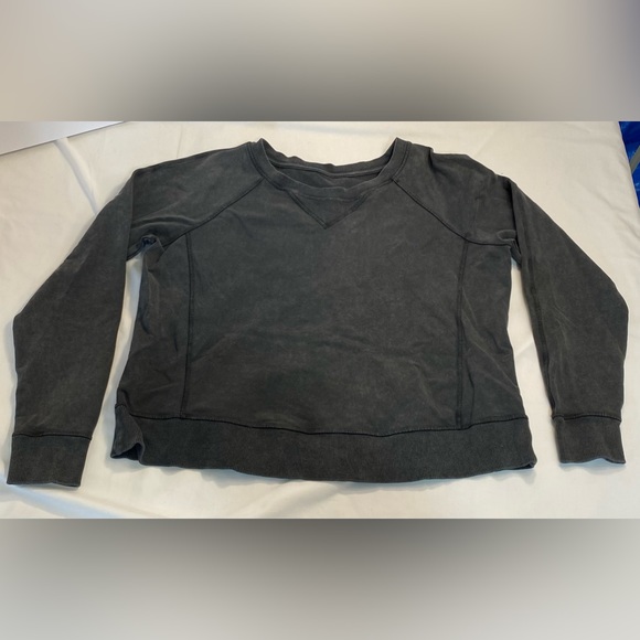 Lululemon Loop Back Crew NWOT Black size 12 - Picture 3 of 14